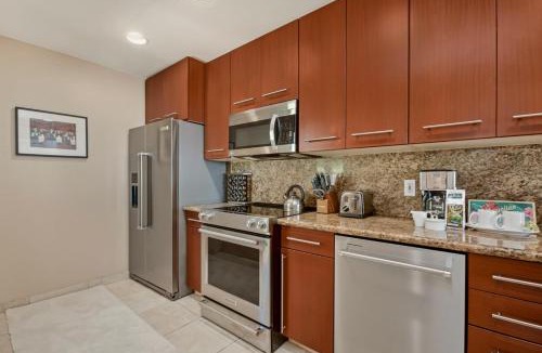 Kapalua Apartment | Kapalua Golf Villas Golf View 6 BR Sleeps 19 Complimentary Car with 6 Nights KGV ML-2414 by KBM