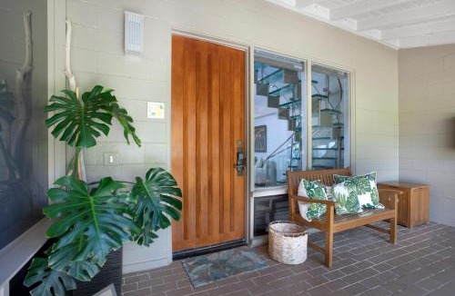 Napili Apartment | Kapalua Bay Villas Ocean View 3 BR Sleeps 8 Steps to Beach Complimentary Car with 6 Nights KBV ML-1993 by KBM