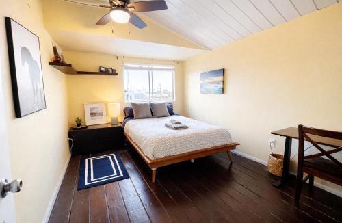 Point Loma Heights Apartment | Sunset Haven: Lakeside Charm in Ocean Beach