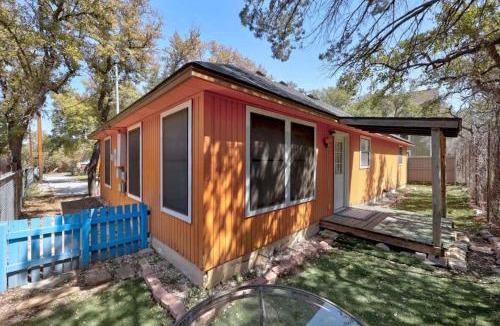 Apache Shores House | Lake Travis Retreat with Spacious Outdoor Areas