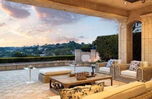 Hidden Valley House | Elegant La Jolla Villa - Ocean Views & Pool