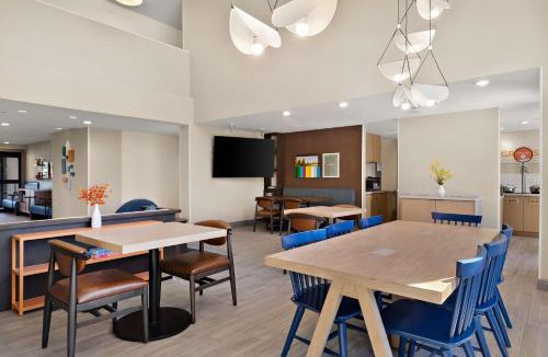 Sorrento Valley Hotel | Sonesta ES Suites San Diego - Sorrento Mesa