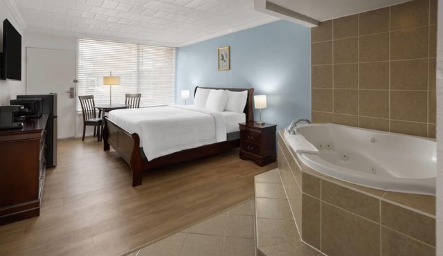 Ramada by Wyndham Butler/Tesla Biohealing Resort
