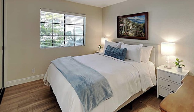 Brand NEW Remodel Single Level 2 Bd 2 Ba 2 Car Garage POOL UTC La Jolla Close to UCSD!