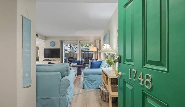 Luxury Villa, w/Patio Steps to Beach Hilton Head