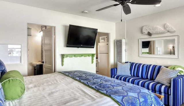 Beachcomber Inn