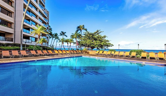 Lock in your Maui Escape - Oceanfront, AC, 3bd -SK356-Sullivan Properties