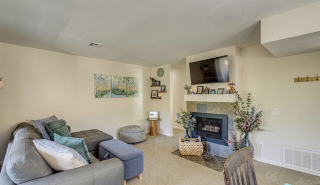 Pool Access + Balcony: Updated Condo Near UCSD!