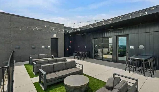 Luxury Nashville Getaway 6 Min to Broadway