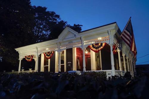Market Street House by Stay Local Nashville
