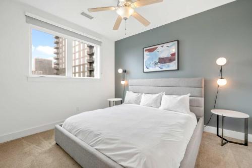 2B2B with Private Balcony Modern & Stylish - 2B4